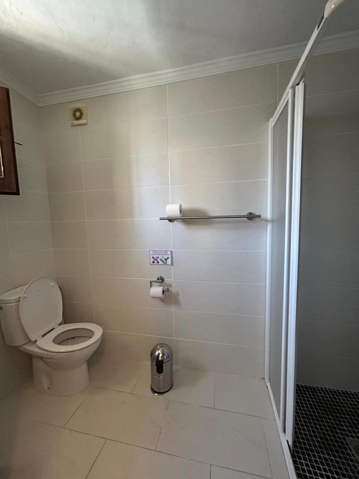 Toro Vista Casita - 1-2 Bedrooms Sayalonga ภายนอก รูปภาพ