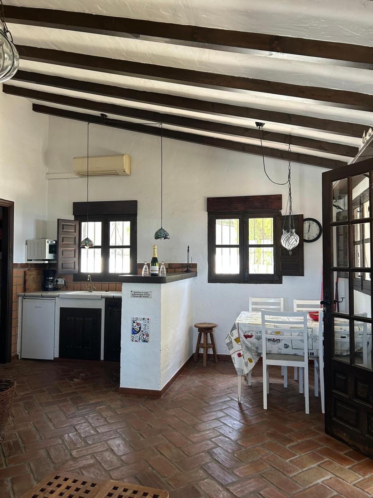 Toro Vista Casita - 1-2 Bedrooms Sayalonga ภายนอก รูปภาพ